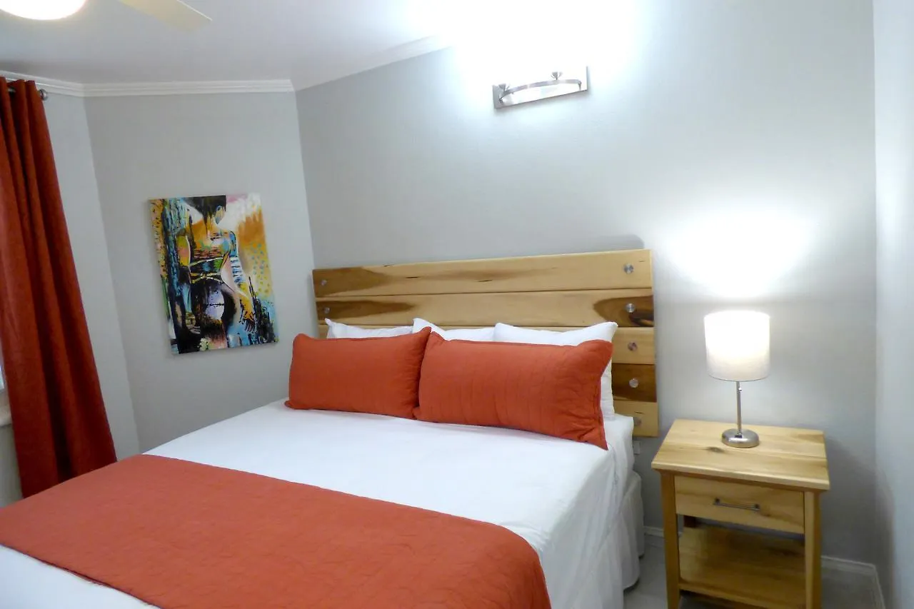 Beach One Bedroom Suite A22 Ocho Rios Lägenhetshotell